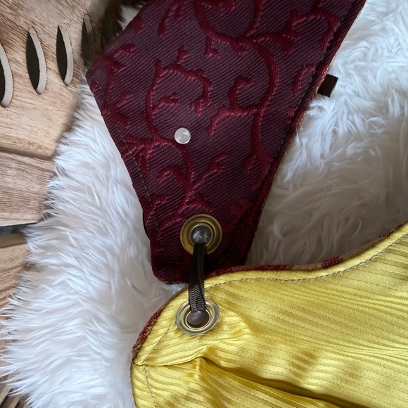 Elegant Floral Lace-Up Corset - Picture 13 of 14